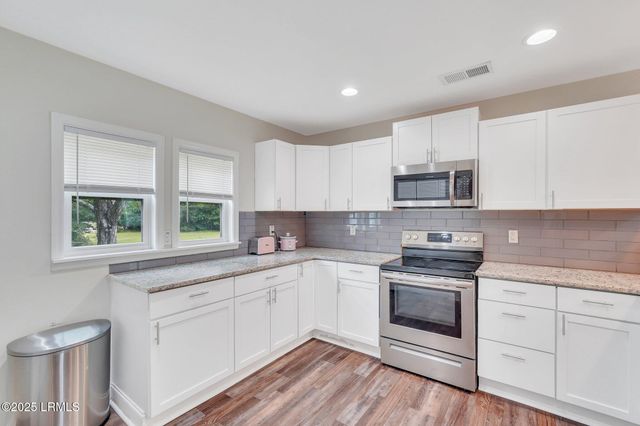 715 Sunset Circle, Beaufort, SC 29906