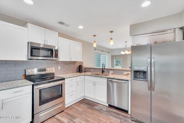 715 Sunset Circle, Beaufort, SC 29906