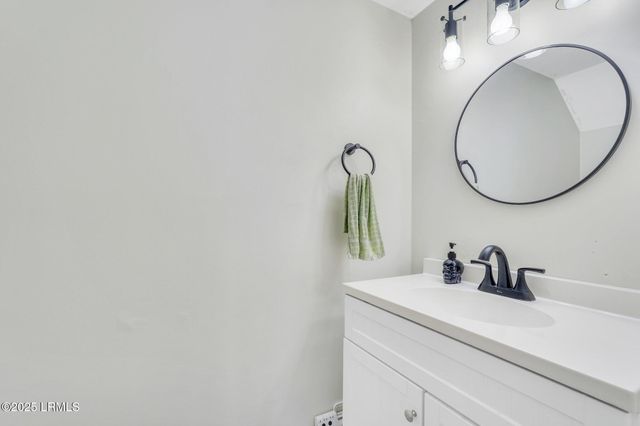 715 Sunset Circle, Beaufort, SC 29906