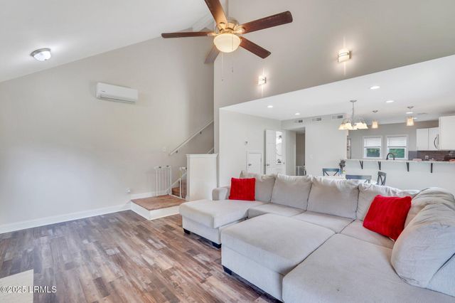 715 Sunset Circle, Beaufort, SC 29906