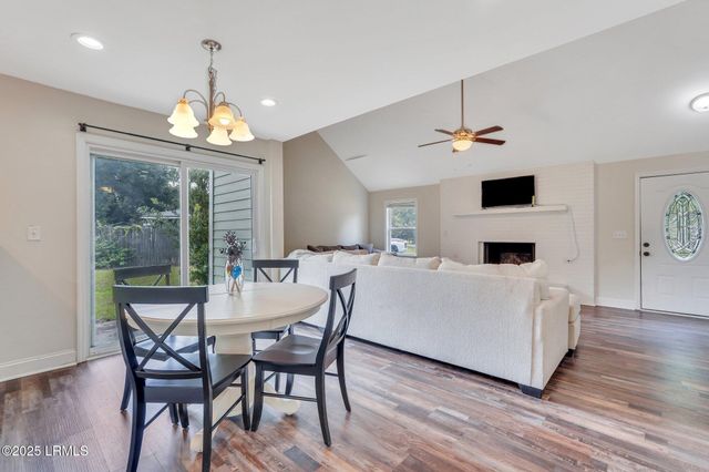 715 Sunset Circle, Beaufort, SC 29906