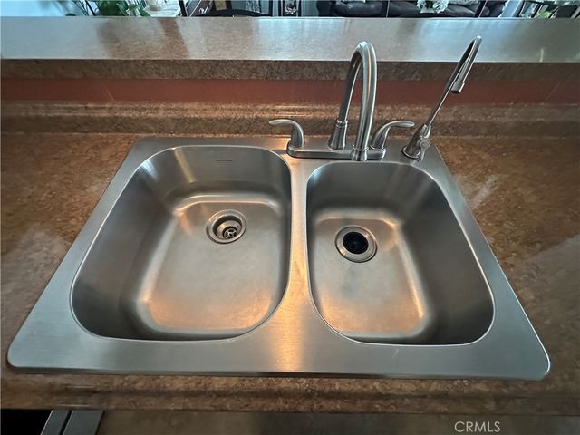 260 N Lyon Avenue 112, Hemet, CA 92543