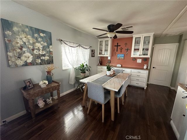 260 N Lyon Avenue 112, Hemet, CA 92543