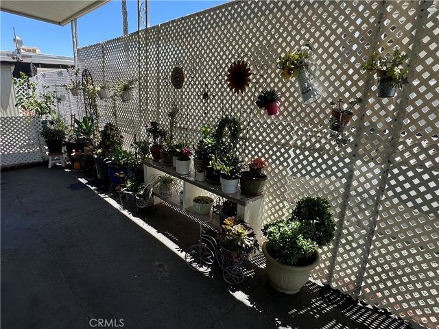 260 N Lyon Avenue 112, Hemet, CA 92543