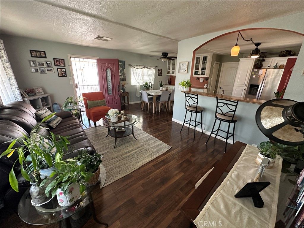 Image 17 of property listing at 260 N Lyon Avenue 112, Hemet, CA 92543