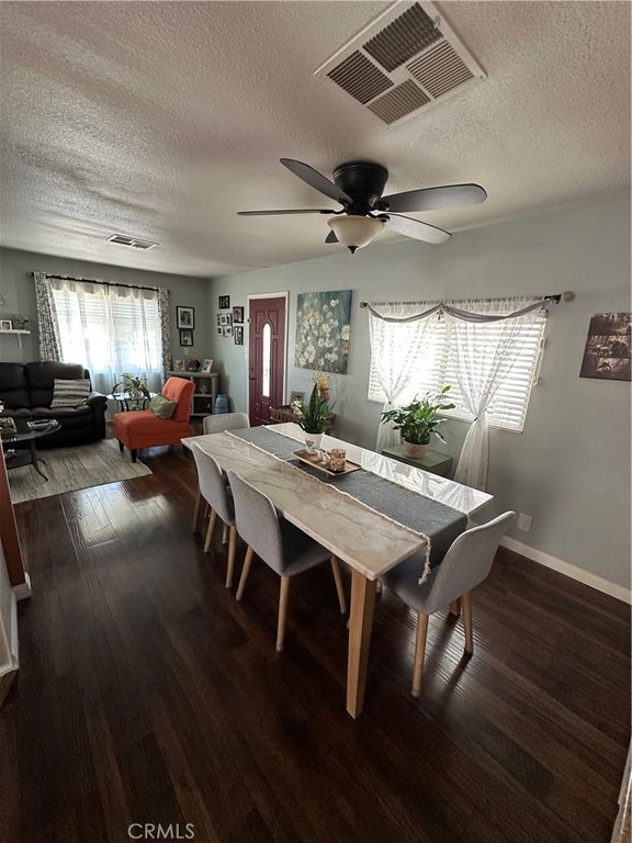 Image 19 of property listing at 260 N Lyon Avenue 112, Hemet, CA 92543