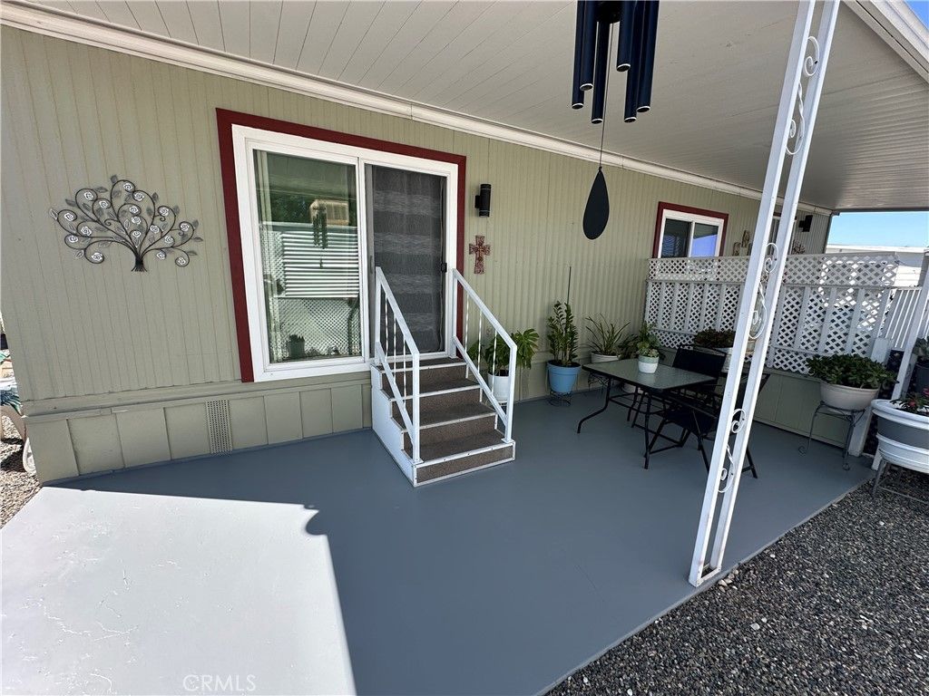 Image 34 of property listing at 260 N Lyon Avenue 112, Hemet, CA 92543