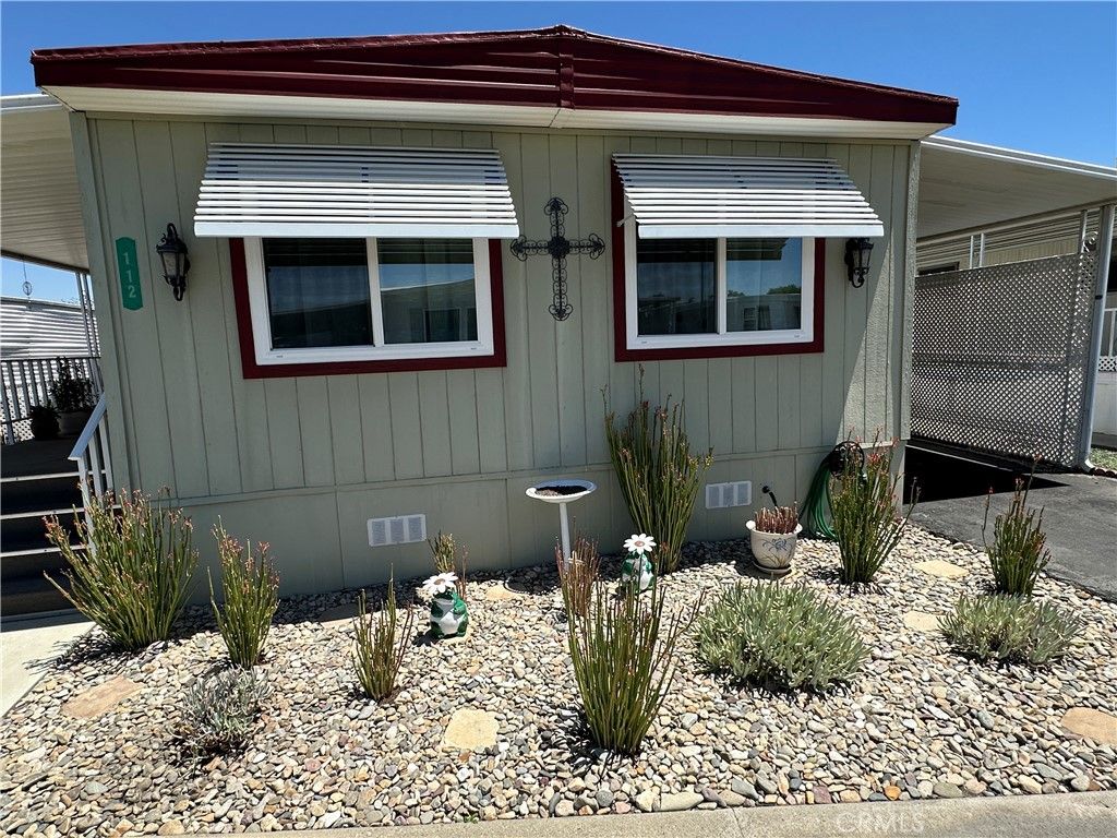 Image 48 of property listing at 260 N Lyon Avenue 112, Hemet, CA 92543