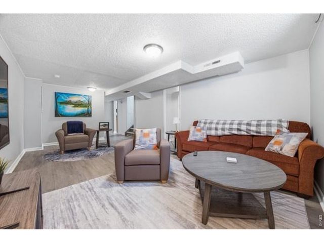 4 S Gay Dr, Longmont, CO 80501