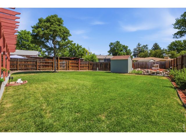 4 S Gay Dr, Longmont, CO 80501