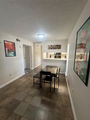 6601 Sands Point Drive 74, Houston, TX 77074