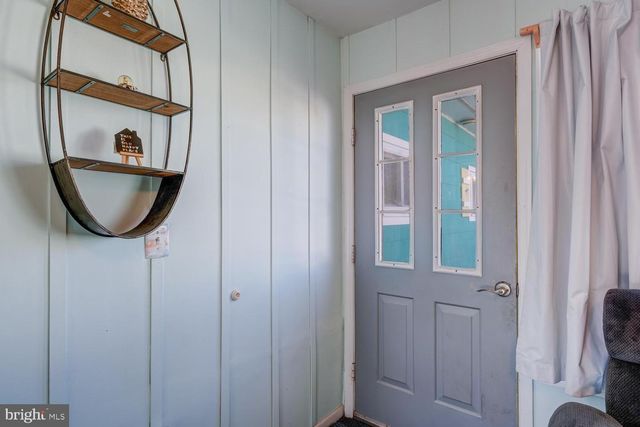 30 W MOHAWK DR, Little Egg Harbor Twp, NJ 08087