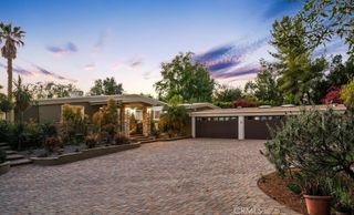 24361 Mulholland Highway, Calabasas, CA 91302