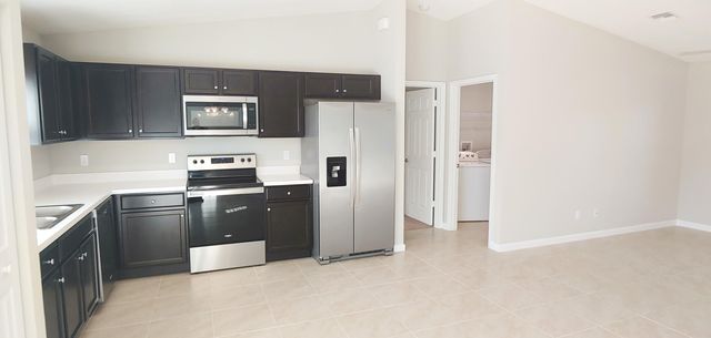 682 SW PAAR Drive, Port St. Lucie, Port St Lucie, FL 34953