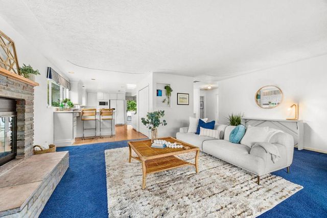 325 14th Avenue, Santa Cruz, CA 95062