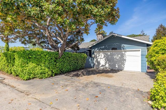 325 14th Avenue, Santa Cruz, CA 95062