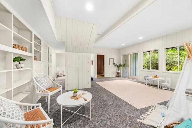 325 14th Avenue, Santa Cruz, CA 95062