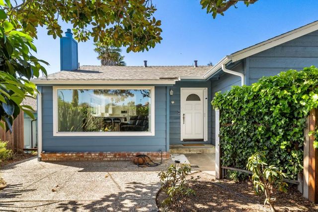 325 14th Avenue, Santa Cruz, CA 95062
