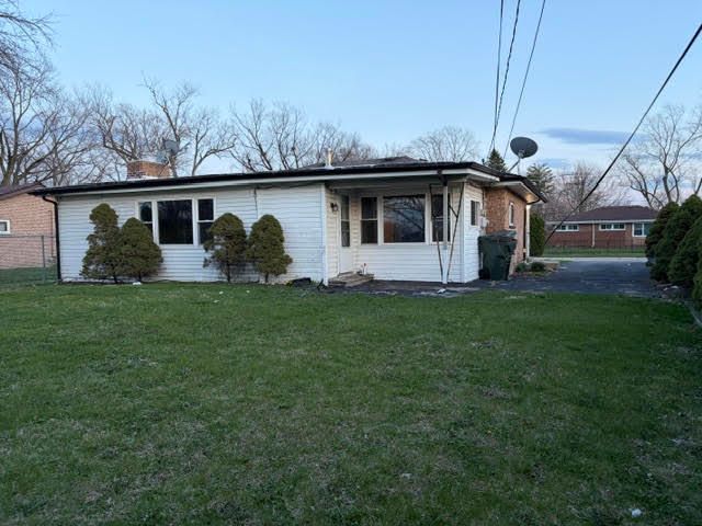 3036 Sussex Avenue, Markham, IL 60428