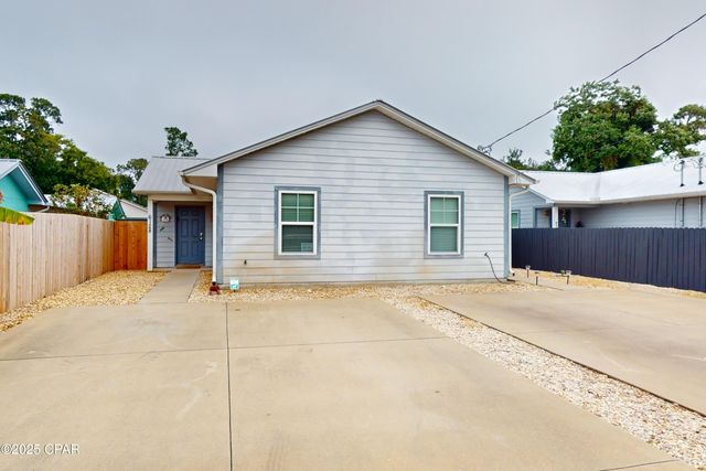 6128 Loquat Avenue, Panama City, FL 32408