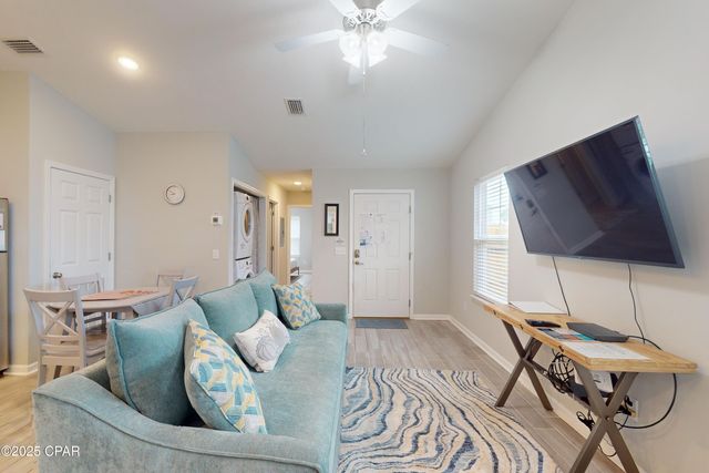 6128 Loquat Avenue, Panama City, FL 32408