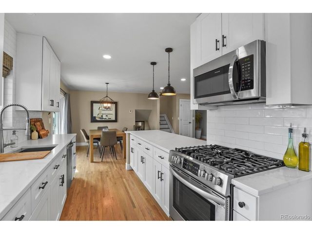 1115 W Hinsdale Dr, Littleton, CO 80120