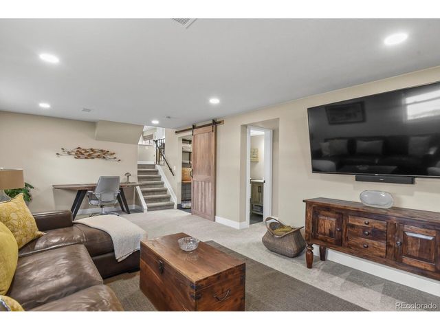 1115 W Hinsdale Dr, Littleton, CO 80120