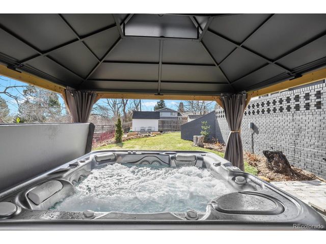 1115 W Hinsdale Dr, Littleton, CO 80120