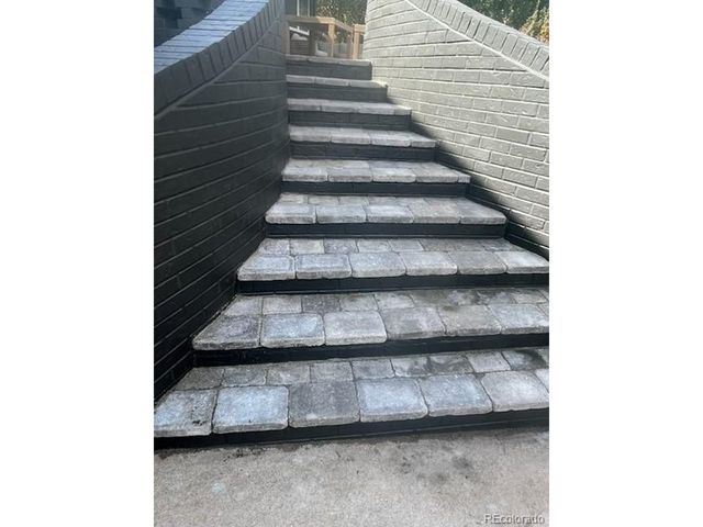 1115 W Hinsdale Dr, Littleton, CO 80120