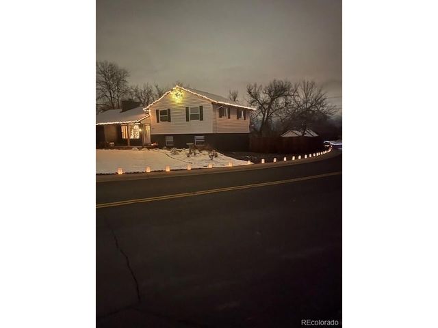 1115 W Hinsdale Dr, Littleton, CO 80120