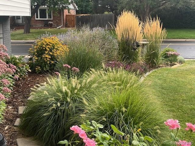 1115 W Hinsdale Dr, Littleton, CO 80120