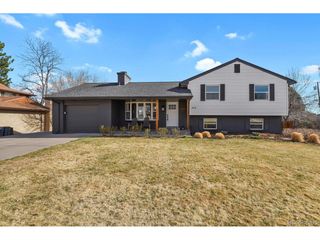 1115 W Hinsdale Dr, Littleton, CO 80120