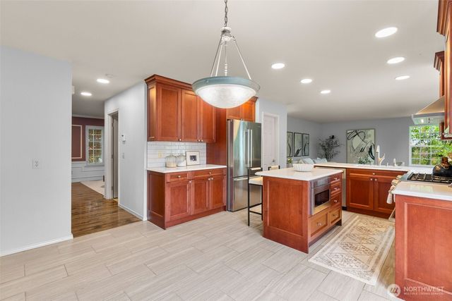33026 19th Court SW, Federal Way, WA 98023