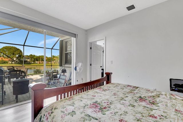 7647 Rockport Circle, Lake Worth, FL 33467