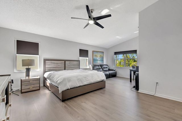 7647 Rockport Circle, Lake Worth, FL 33467