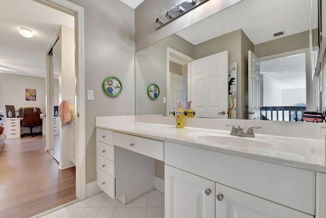 7647 Rockport Circle, Lake Worth, FL 33467