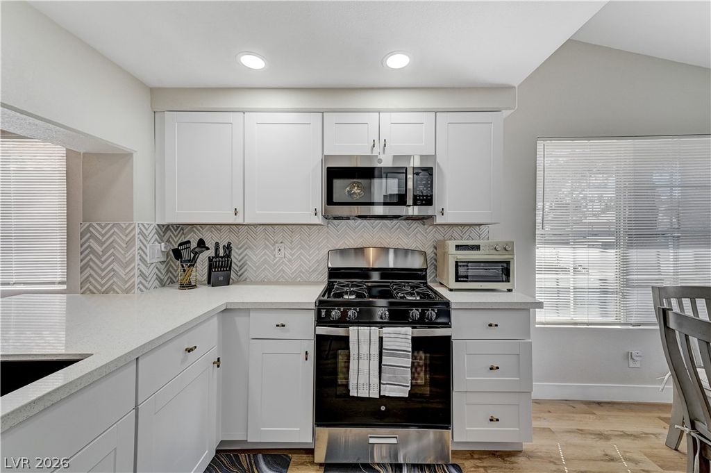 4442 Rolls Royce Road, North Las Vegas, NV 89031 — photo 4