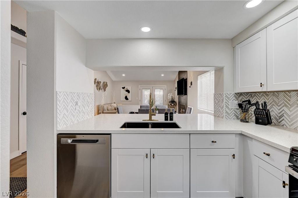 4442 Rolls Royce Road, North Las Vegas, NV 89031 — photo 5
