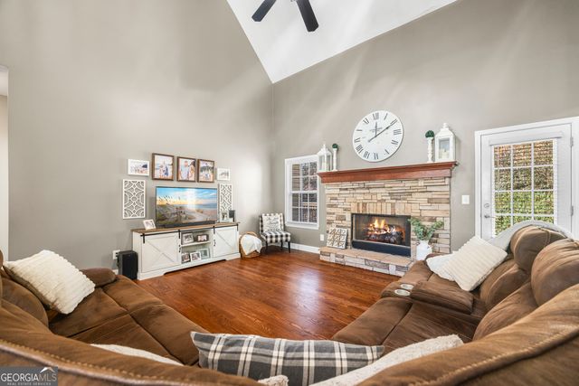 17 Collier Mill Road, Toccoa, GA 30577