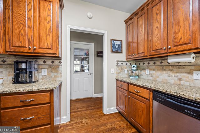 17 Collier Mill Road, Toccoa, GA 30577