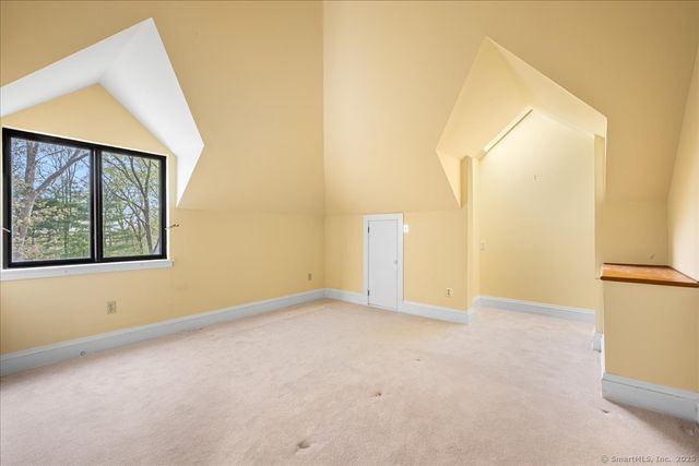 86 Lynn Road, Essex, CT 06442