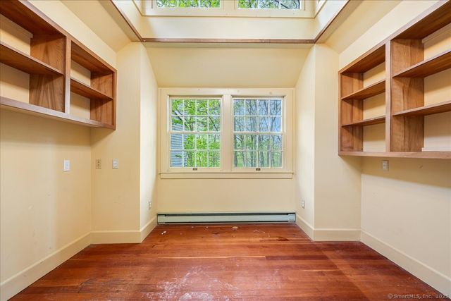 86 Lynn Road, Essex, CT 06442