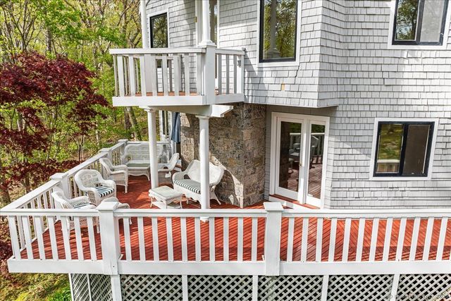 86 Lynn Road, Essex, CT 06442