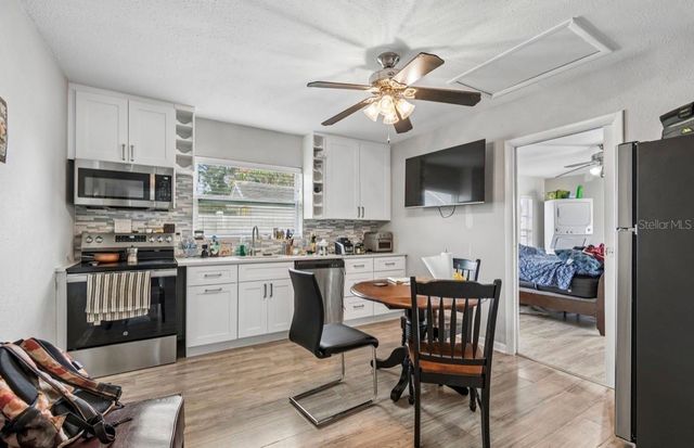5127 CAESAR WAY S, St Petersburg, FL 33712