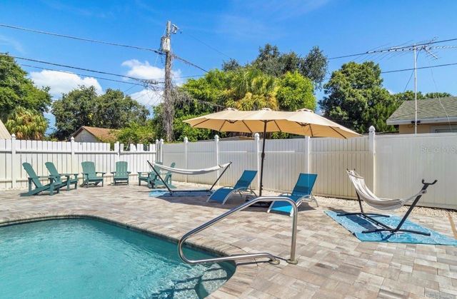 5127 CAESAR WAY S, St Petersburg, FL 33712