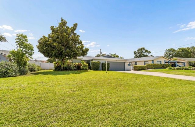 5127 CAESAR WAY S, St Petersburg, FL 33712