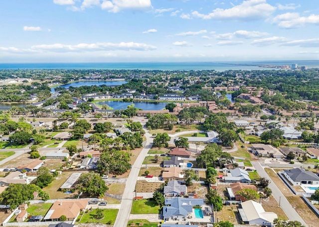 5127 CAESAR WAY S, St Petersburg, FL 33712