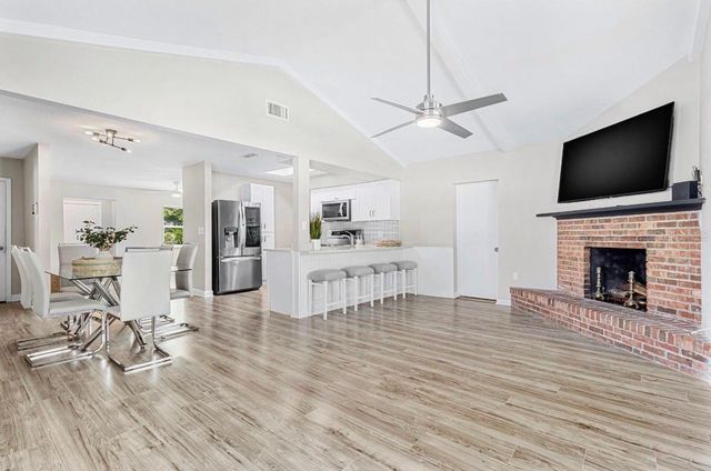 5127 CAESAR WAY S, St Petersburg, FL 33712