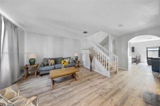 9381 W 33rd Ln, Hialeah, FL 33018