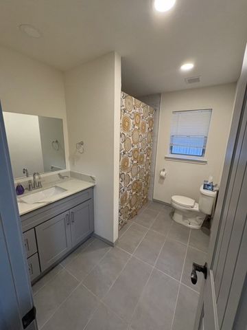 6404 E Lovers Lane, Dallas, TX 75214